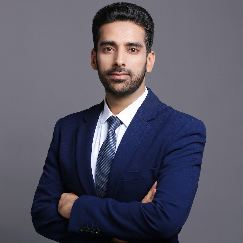 1772518669586142.jpg UmarHalf.jpg